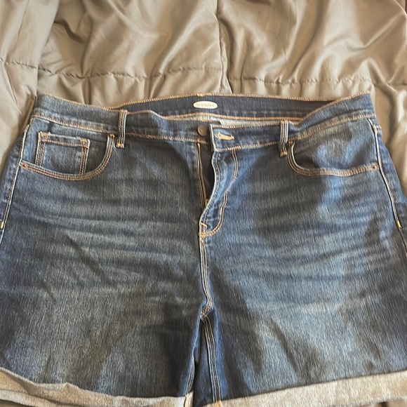 Old Navy Pants - Old Navy Size 16 Denim Shorts